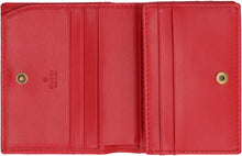 Load image into Gallery viewer, GG Marmont quilted leather card holder
