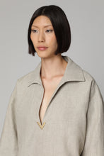 Load image into Gallery viewer, Linen blouse
