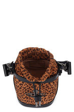 Load image into Gallery viewer, Daisy bucket bag

