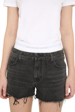 Load image into Gallery viewer, Denim shorts
