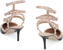 Load image into Gallery viewer, Valentino Garavani - Rockstud patent leather pumps
