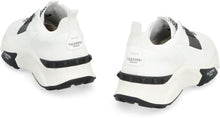 Load image into Gallery viewer, True Act low-top sneakers

