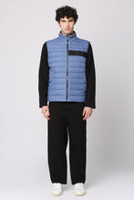 Load image into Gallery viewer, Full zip down vest
