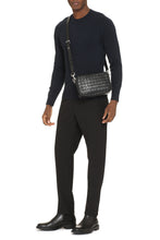 Load image into Gallery viewer, Crew-neck cashmere sweater
