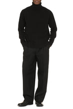 Load image into Gallery viewer, Virgin wool turtleneck sweater
