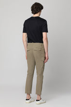 Load image into Gallery viewer, Cotton crew-neck T-shirt
