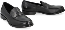 Load image into Gallery viewer, Penny loafers in smooth leather

