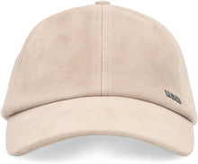 Load image into Gallery viewer, Cap in suede with metal logo
