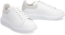 Load image into Gallery viewer, Larry leather sneakers
