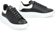 Load image into Gallery viewer, Leather chunky sneakers
