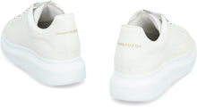 Load image into Gallery viewer, Leather chunky sneakers
