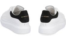 Load image into Gallery viewer, Leather chunky sneakers
