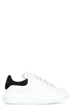 Load image into Gallery viewer, Leather chunky sneakers
