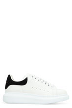Load image into Gallery viewer, Leather chunky sneakers
