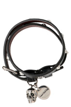 Load image into Gallery viewer, Leather bracelet with metal logo pendant and skull
