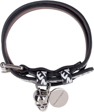 Load image into Gallery viewer, Leather bracelet with medallion and skull

