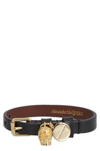 Load image into Gallery viewer, Leather bracelet with medallion and skull
