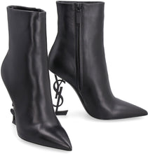 Load image into Gallery viewer, Opyum leather pointy-toe ankle boots
