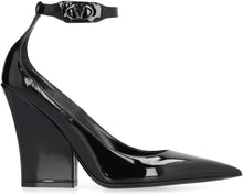 Load image into Gallery viewer, VLogo patent leather pumps
