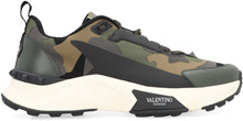 Load image into Gallery viewer, True Act techno fabric low-top sneakers
