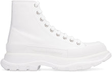 Load image into Gallery viewer, Tread Slick ankle boots
