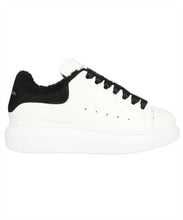 Load image into Gallery viewer, Larry leather sneakers
