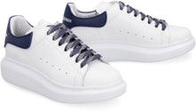 Load image into Gallery viewer, Larry leather sneakers
