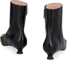 Load image into Gallery viewer, Leather pointy-toe ankle-boots

