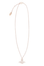 Load image into Gallery viewer, Necklace with pendant
