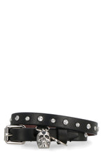 Load image into Gallery viewer, Leather bracelet with metal logo pendant and skull
