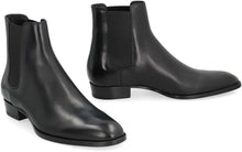 Load image into Gallery viewer, Wyatt Leather Chelsea boots
