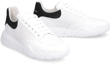 Load image into Gallery viewer, Court leather low-top sneakers
