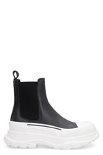 Load image into Gallery viewer, Tread Slick chelsea boots
