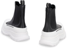 Load image into Gallery viewer, Tread Slick chelsea boots
