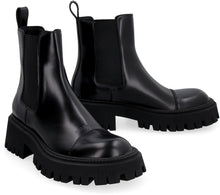 Load image into Gallery viewer, Leather ankle boots
