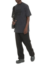 Load image into Gallery viewer, Oversize cotton t-shirt
