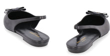 Load image into Gallery viewer, Leather pointy-toe flat slingback
