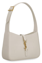 Load image into Gallery viewer, Le 5 à 7 hobo bag
