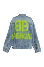 Load image into Gallery viewer, Printed denim jacket

