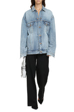 Load image into Gallery viewer, Printed denim jacket
