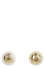 Load image into Gallery viewer, Pearls earrings
