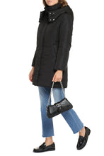 Load image into Gallery viewer, Hooded down jacket
