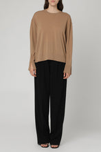 Load image into Gallery viewer, Crew-neck wool sweater
