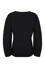 Load image into Gallery viewer, Long sleeve sweater
