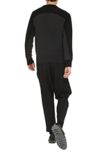 Load image into Gallery viewer, Long sleeve crew-neck sweater
