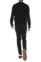 Load image into Gallery viewer, Long sleeve crew-neck sweater
