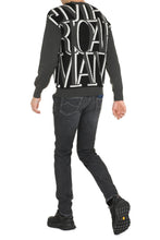 Load image into Gallery viewer, Long sleeve crew-neck sweater
