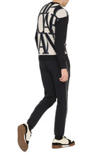 Load image into Gallery viewer, Long sleeve crew-neck sweater
