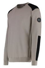 Load image into Gallery viewer, Crew-neck wool sweater
