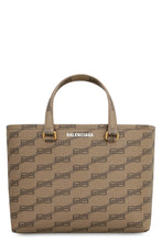 Load image into Gallery viewer, Signature tote bag

